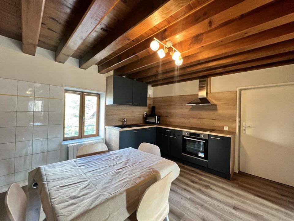 Villa in Villefranche-sur-Saône, Rhone - photo 2
