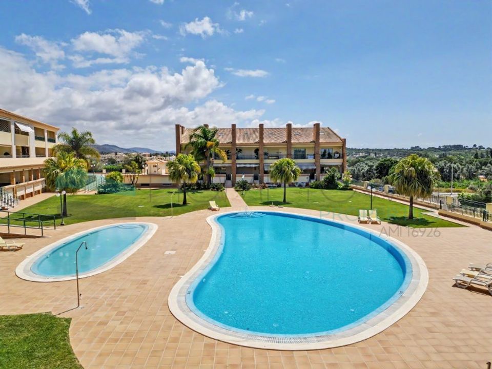 Villa i Quarteira, Faro - foto 1