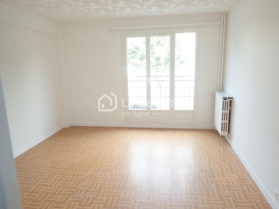 Apartment in Malakoff, Hauts-de-Seine - photo 1