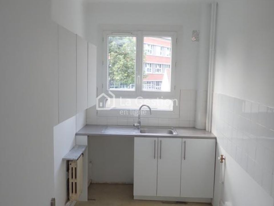 Apartment in Malakoff, Hauts-de-Seine - photo 3
