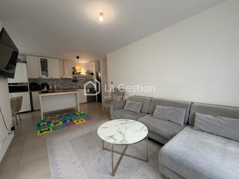 Apartament a Blanc-Mesnil, Seine-Saint-Denis - foto 2