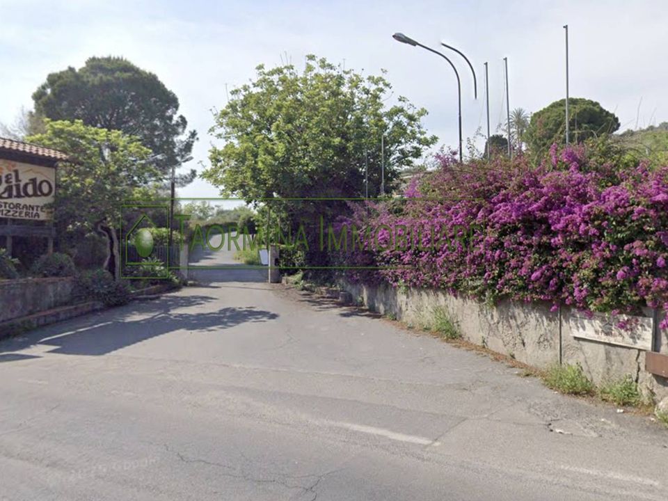 Erhvervsejendom i Taormina, Messina - foto 1