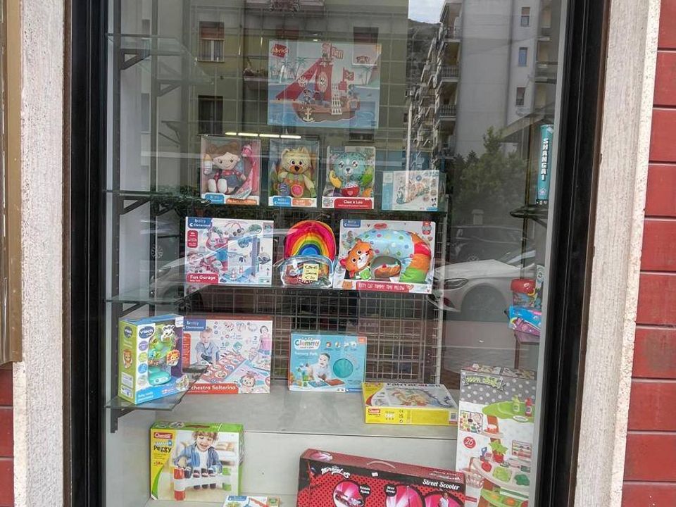 Erhvervsejendom i Ventimiglia, Imperia - foto 2