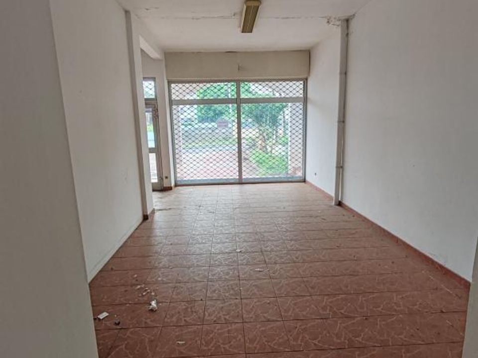 Erhvervsejendom i Saint-Denis, La Reunion - foto 1