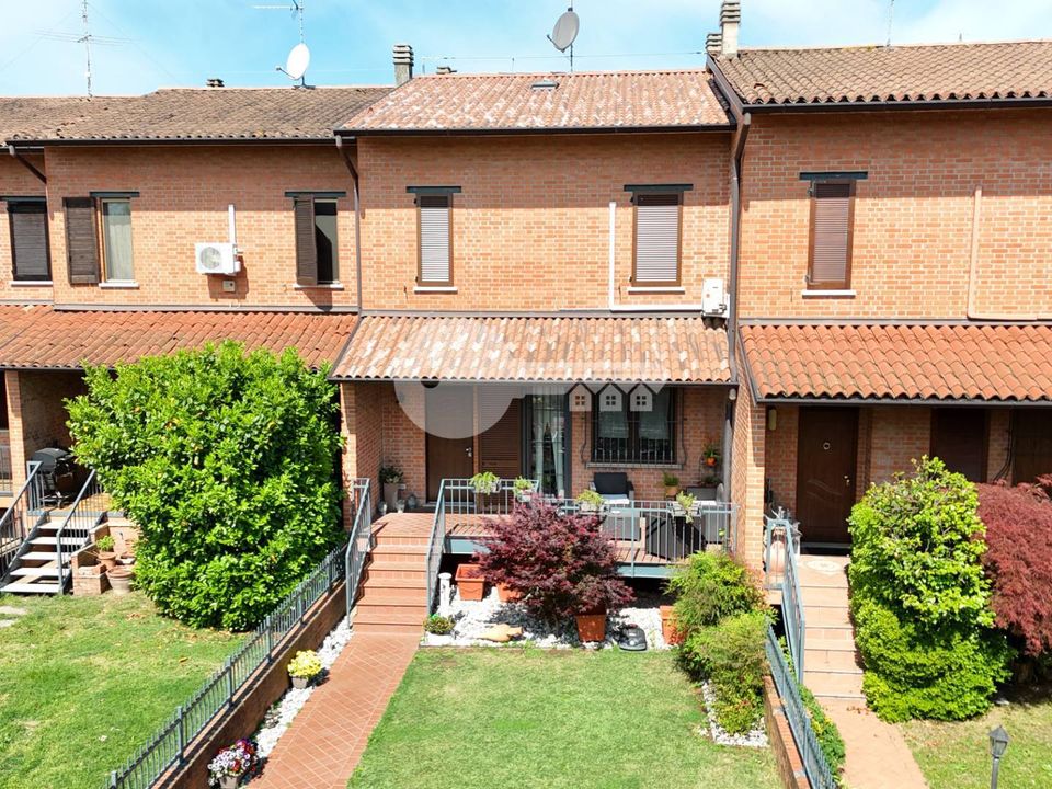 Rækkehus i Manerbio, Brescia - foto 1
