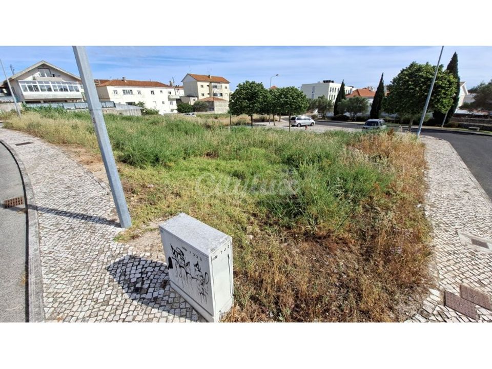 Helårsgrund i Sao Domingos de Rana, Lisbon - foto 1