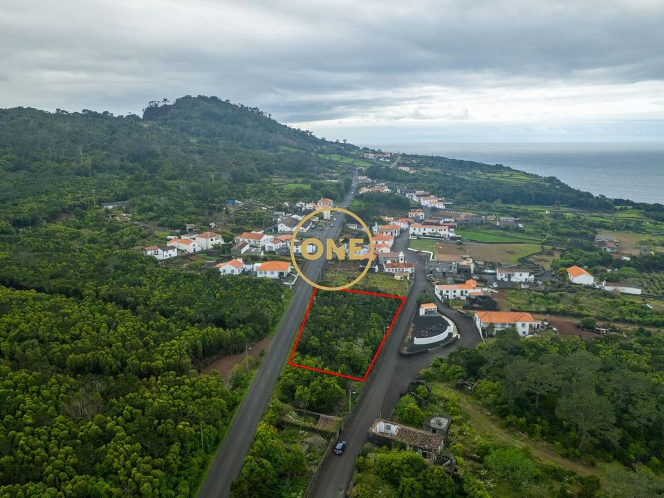 Helårsgrund i Madalena, Pico - foto 1