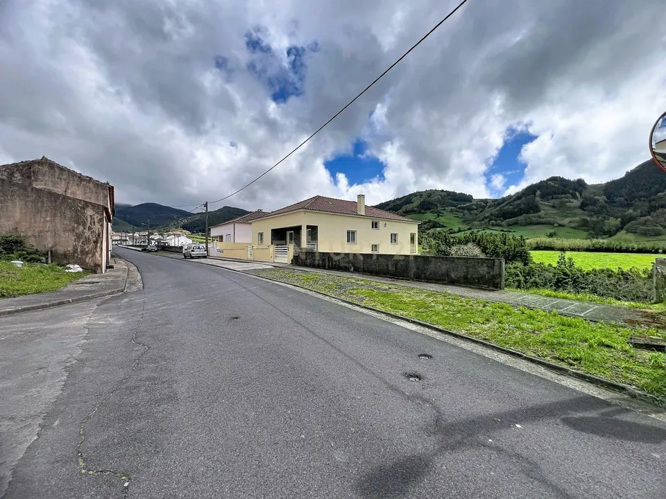 Helårsgrund i Nossa senhora dos remedios, Sao Miguel - foto 2