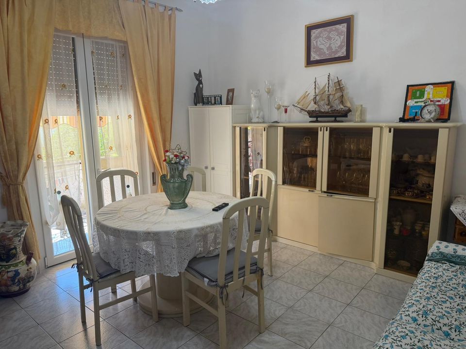 Byhus i Castelnuovo Magra, La Spezia - foto 1