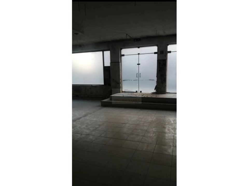 Erhvervsejendom i Amadora, Lisbon - foto 3
