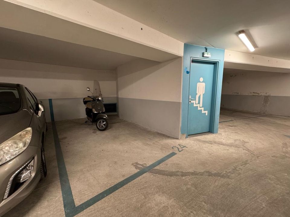 Garage i Montreuil, Seine-Saint-Denis - foto 2