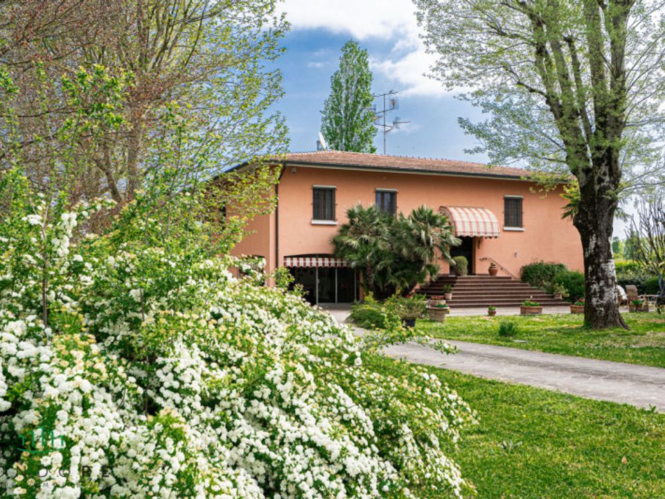 Villa i Castenaso, Bologna - foto 1