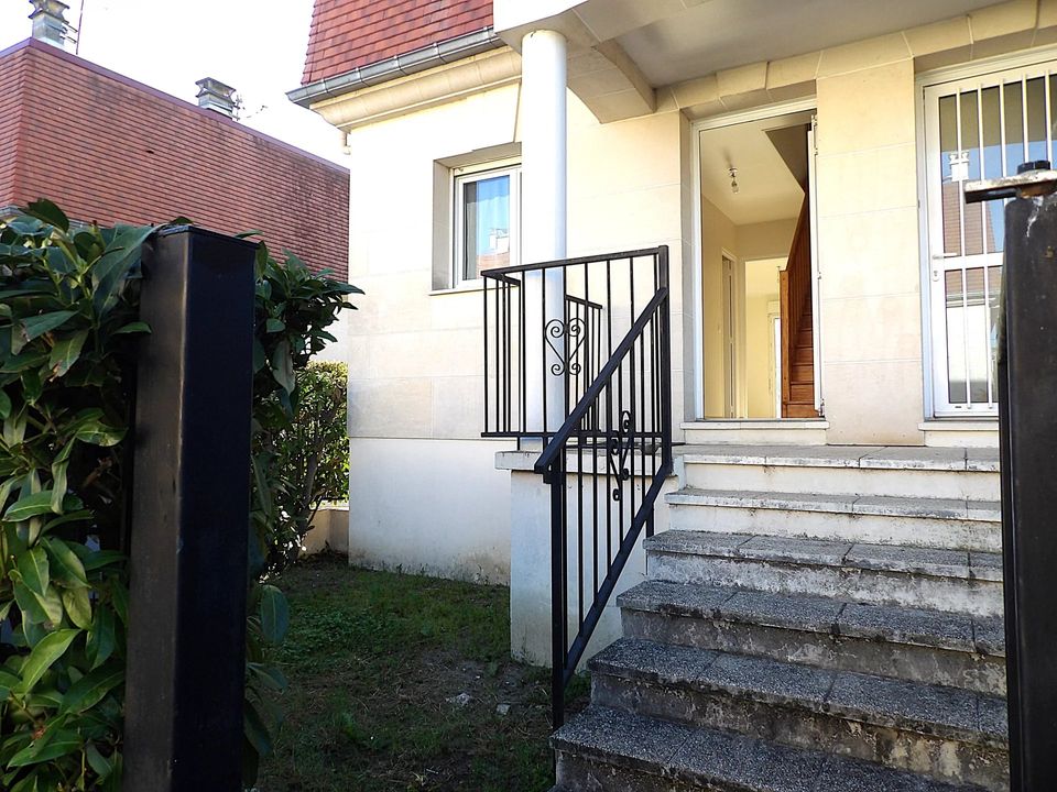 Lejlighed i Neuilly-Plaisance, Seine-Saint-Denis - foto 4