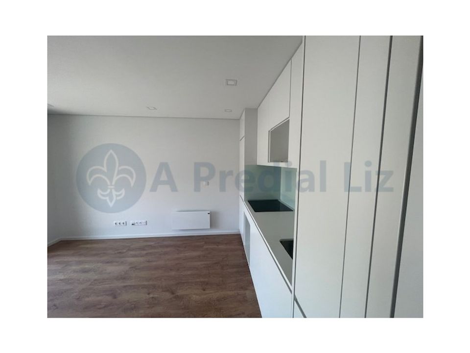 Apartment in Paranhos, Porto - photo 1