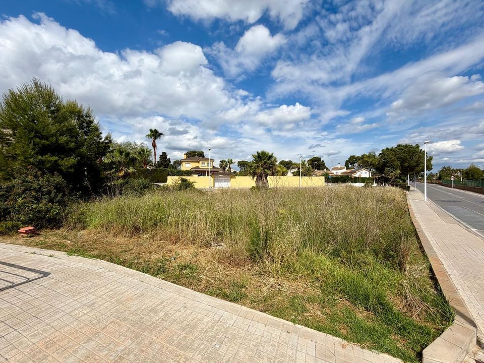 Helårsgrund i L'Eliana, Valencia - foto 1