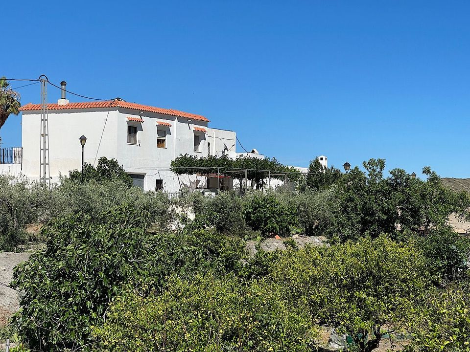 Masia a Lucainena De Las Torres, Almeria - foto 1