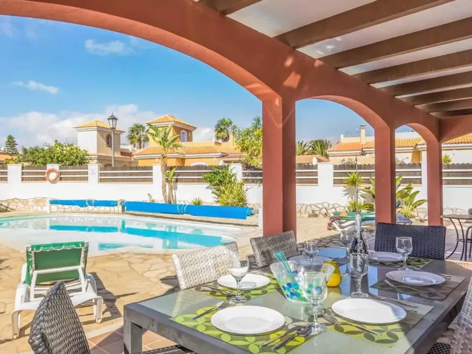 Villa i Caleta De Fuste, Fuerteventura - foto 1
