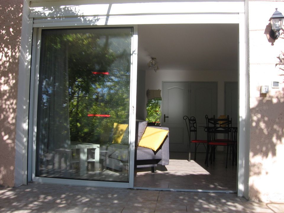 Lejlighed i Velaux, Bouches-du-Rhone - foto 1