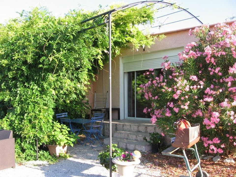 Lejlighed i Velaux, Bouches-du-Rhone - foto 4