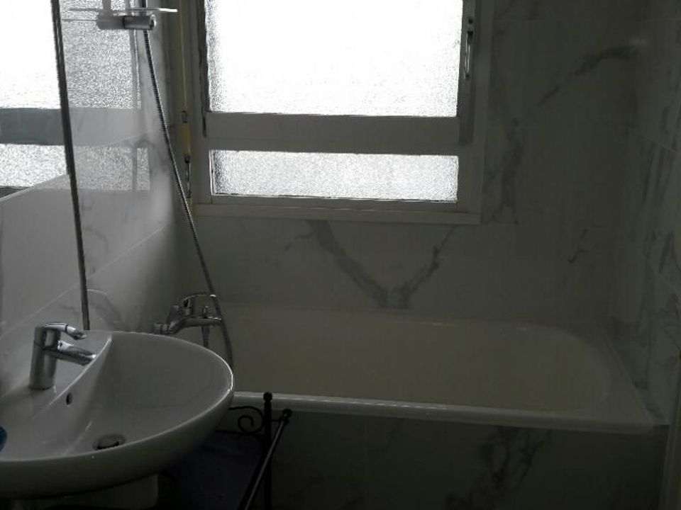 Apartment in Issy-les-Moulineaux, Hauts-de-Seine - photo 2