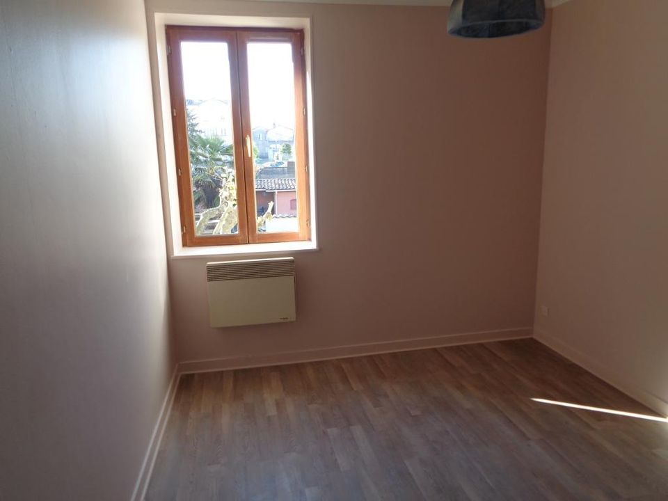 Lejlighed i Venissieux, Rhone - foto 1