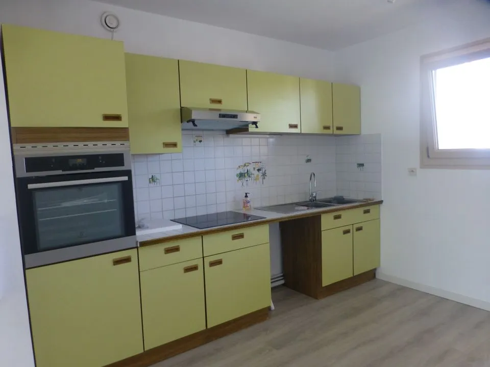 Apartment in Angers, Maine-et-Loire - photo 1