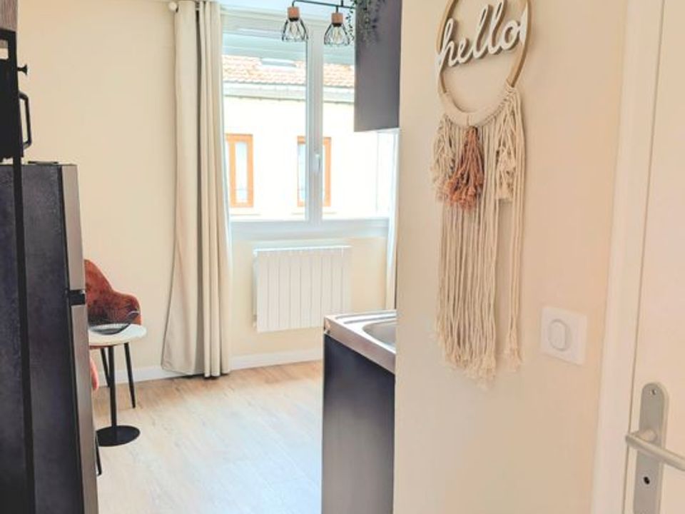 Studio in Amiens, Somme - photo 3