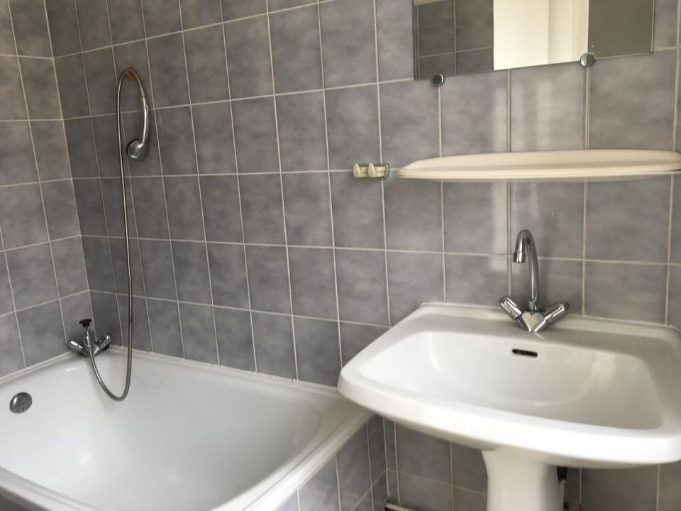 Apartment in Limoges, Haute-Vienne - photo 3