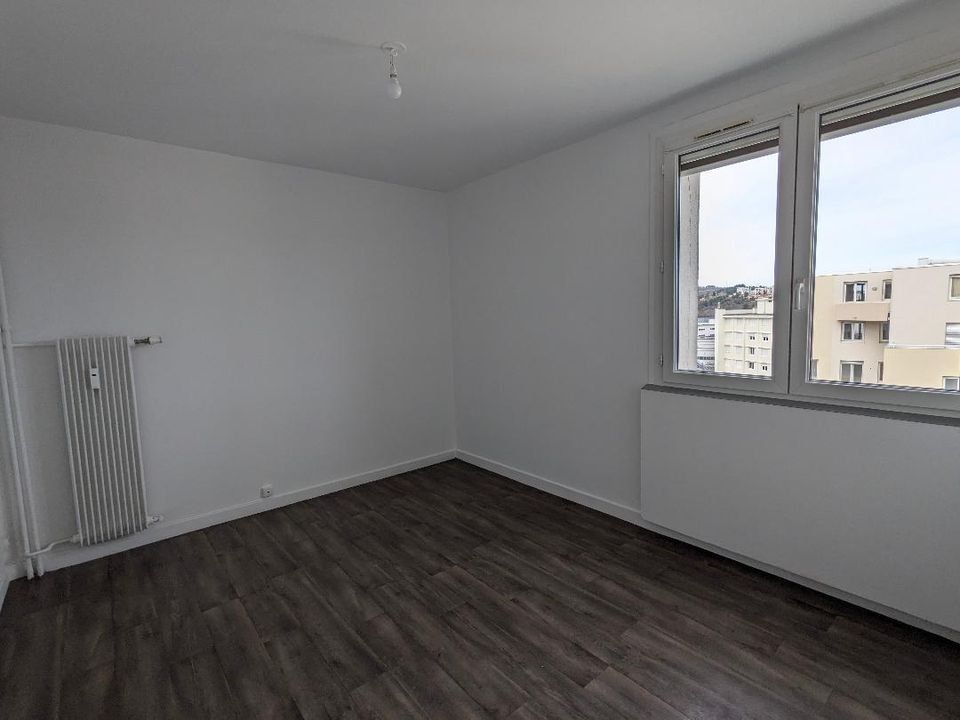 Lejlighed i Saint-Etienne, Loire - foto 4