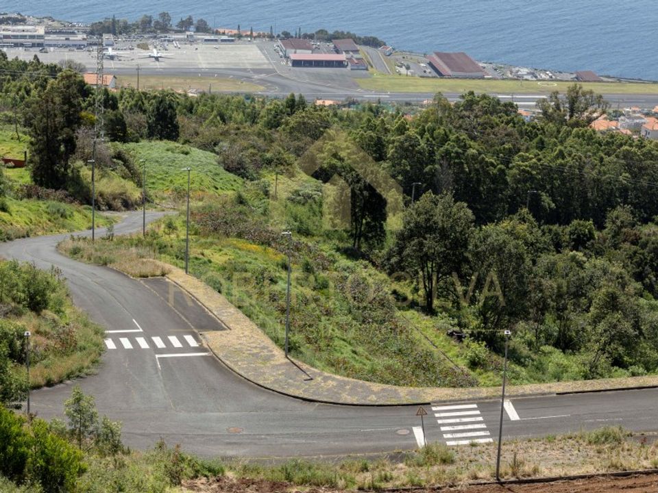 Helårsgrund i Santa Cruz, Madeira - foto 3