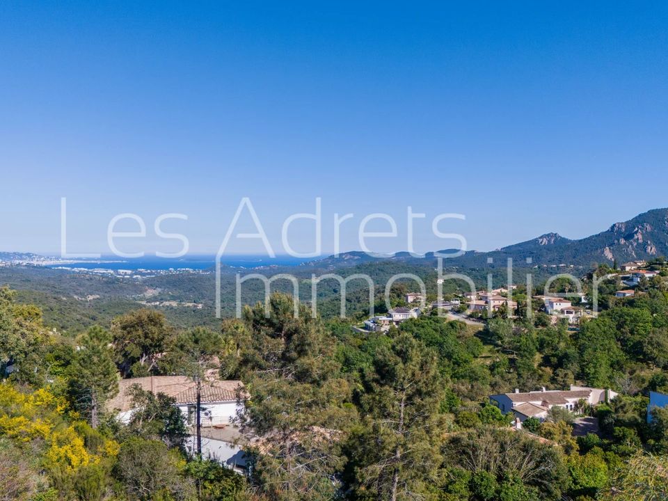 Helårsgrund i Les Adrets-de-l'Esterel, Var - foto 1