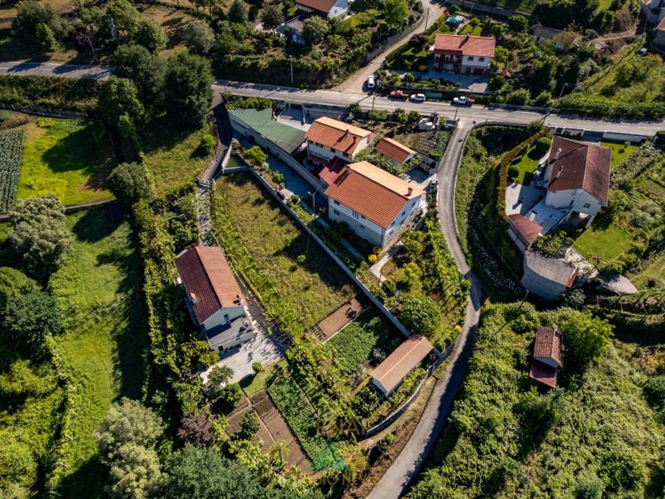 Helårsgrund i Amares, Braga - foto 1