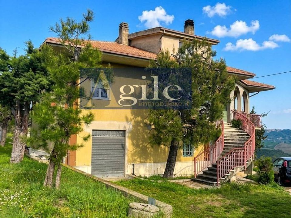 Villa - Offida, Ascoli Piceno - photo 1