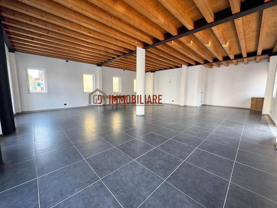 Erhvervsejendom i Preganziol, Treviso - foto 5