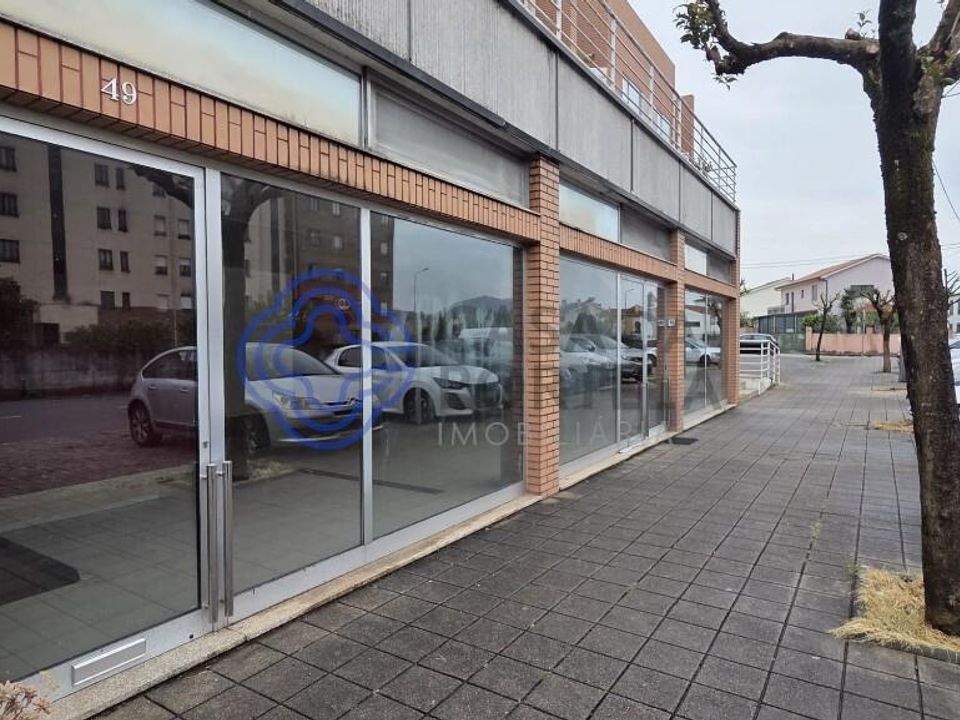 Erhvervsejendom i Valongo, Porto - foto 2