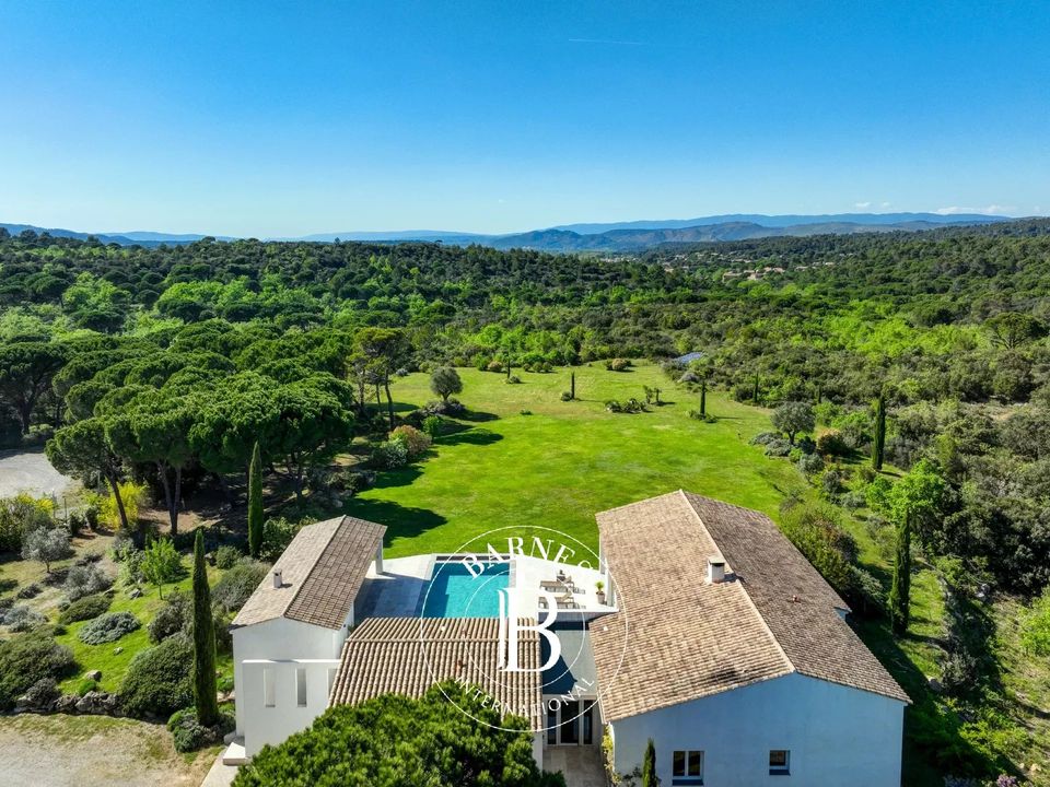 Villa - Jouques, Bouches-du-Rhone - photo 1