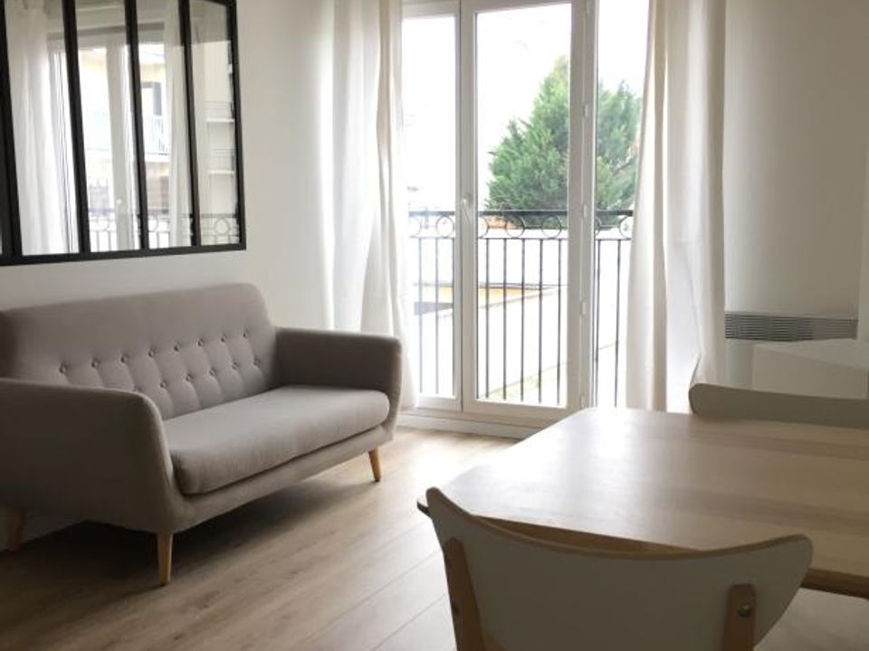 Lejlighed i Les Pavillons-sous-Bois, Seine-Saint-Denis - foto 1