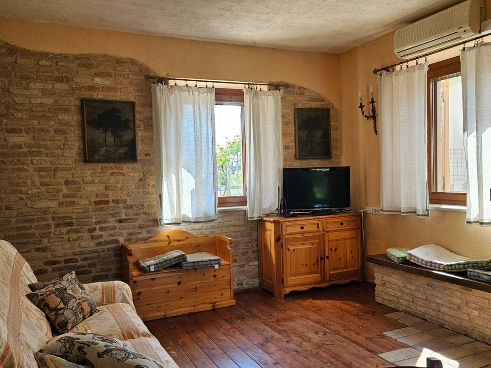 Herregård i Colli al Metauro, Pesaro and Urbino - bilde 1