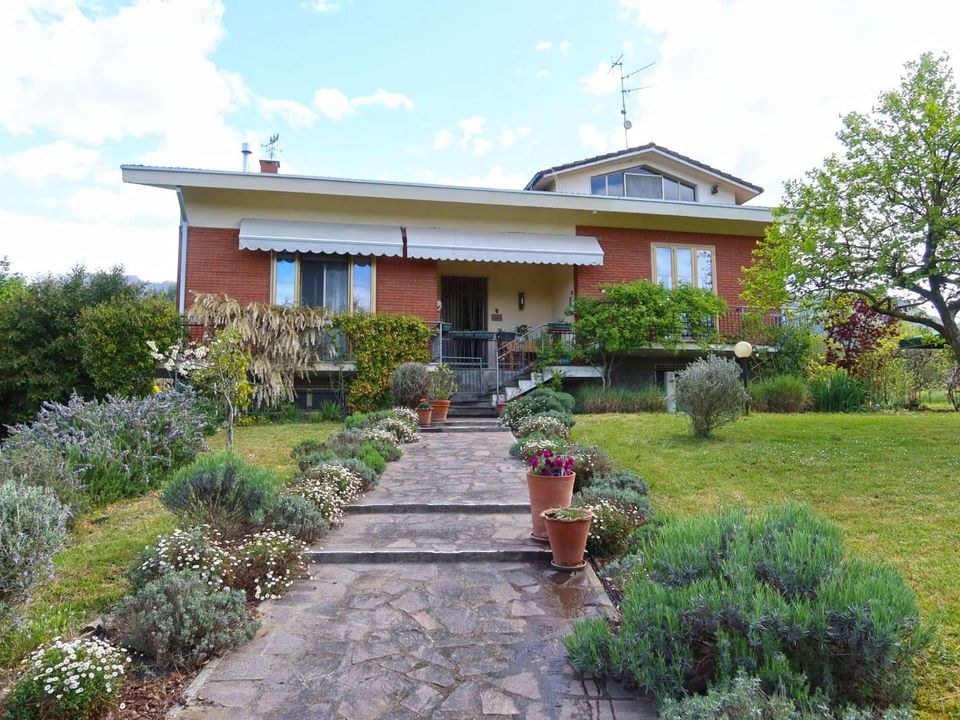 Villa i Bagnone, Massa and Carrara - foto 1