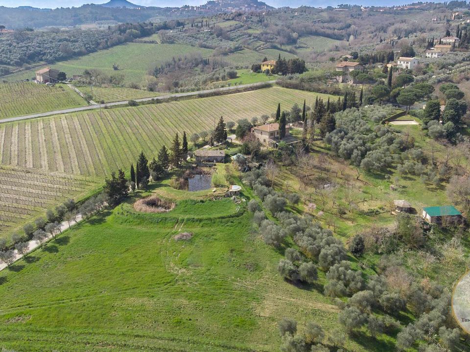Farm hus i Monteroni d'Arbia, Siena - foto 1