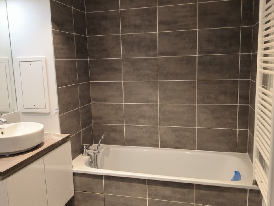 Apartment in Villefranche-sur-Saône, Rhone - photo 2