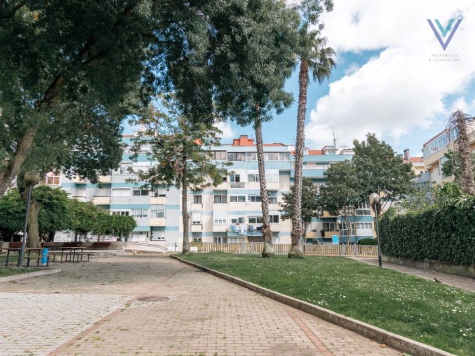 Lejlighed i Alges, Lisbon - foto 1