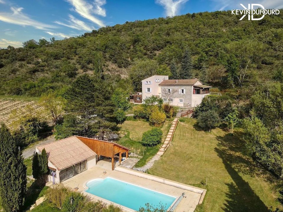 Villa i Villeneuve-de-Berg, Ardeche - foto 1