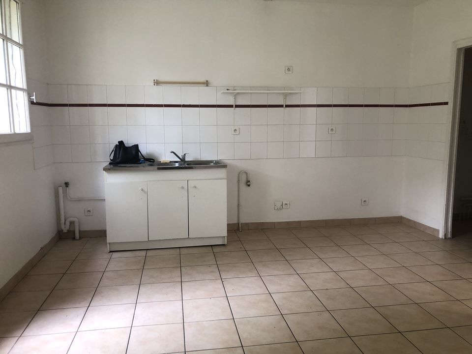 Casa de campo en Saint-Julien-Beychevelle, Gironde - foto 2