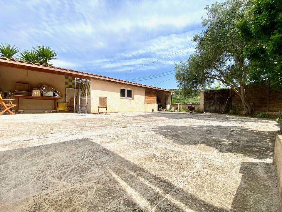 Villa i Marseille, Bouches-du-Rhone - foto 1