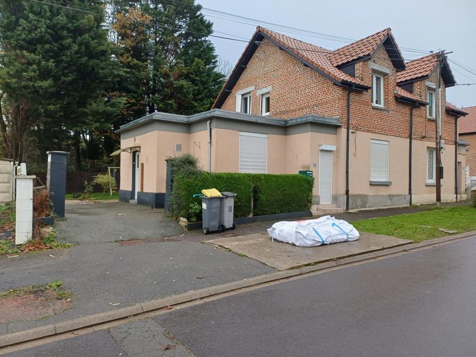 Villa i Hersin-Coupigny, Pas-de-Calais - foto 1