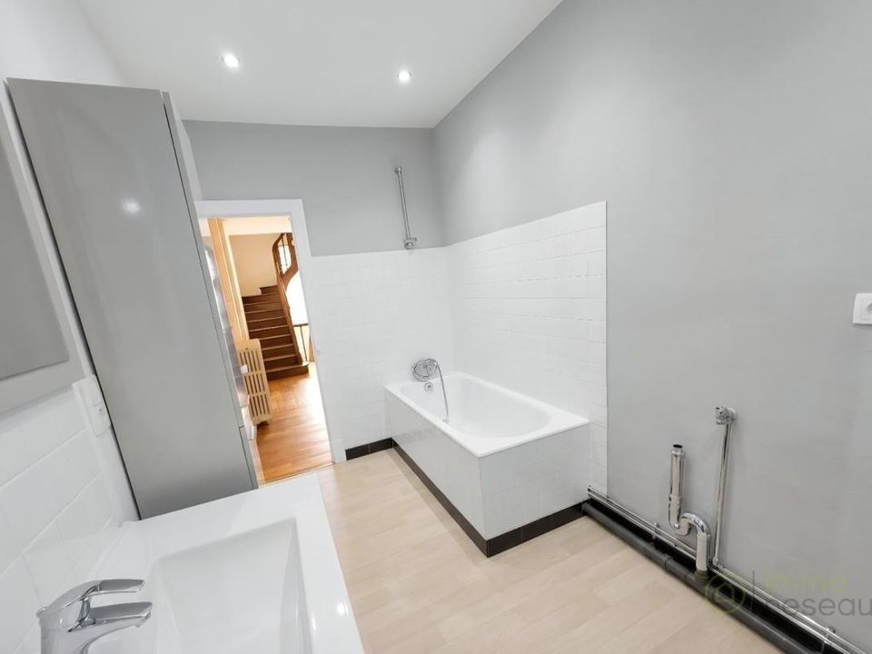 Landsbyhus i Saint-Gaultier, Indre - foto 2