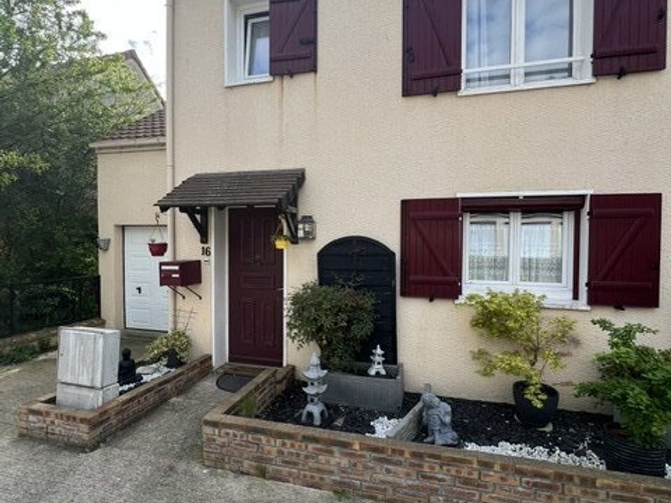 Bungalow i Gonesse, Val-d'Oise - bilde 1