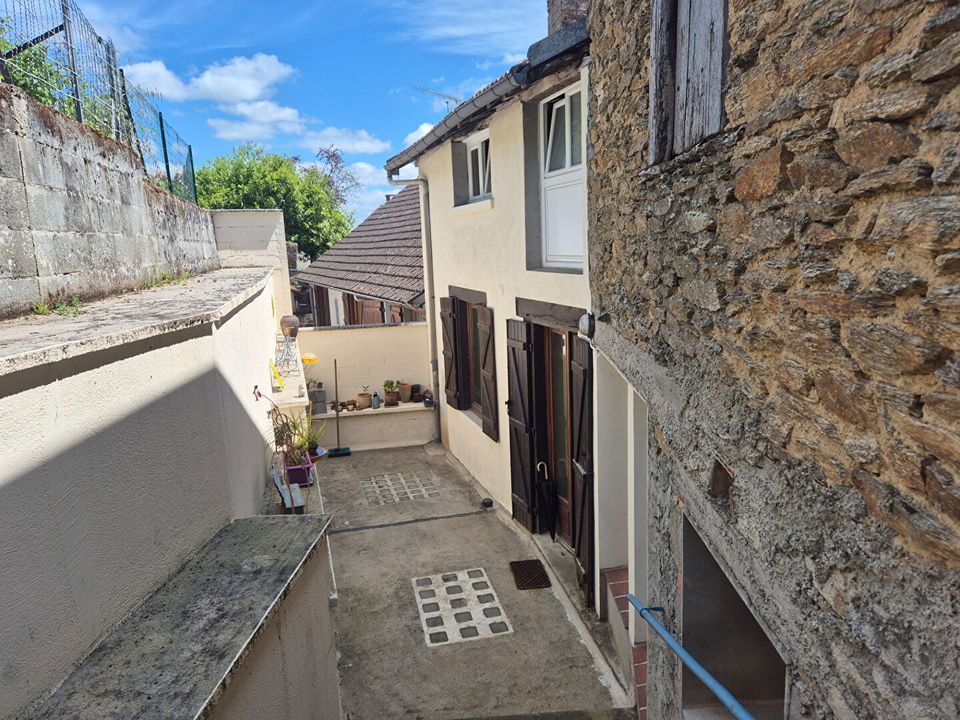 Villa i Coussac-Bonneval, Haute-Vienne - foto 3
