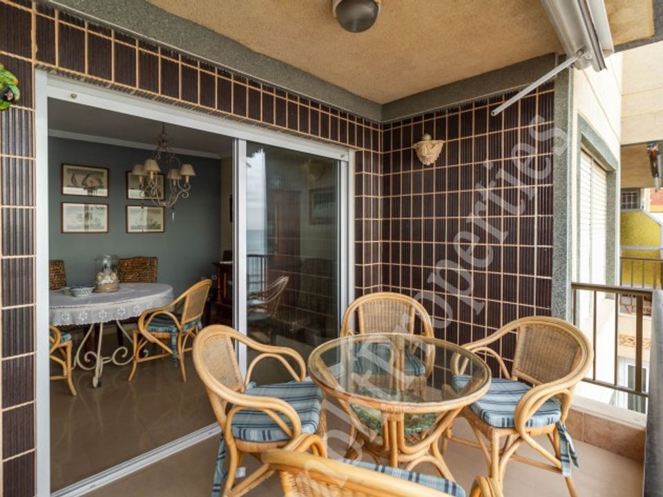 Apartment in Torrevieja, Alicante - photo 4